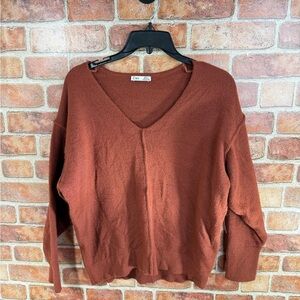 Dex V-Neck Sweater in Warm Rust